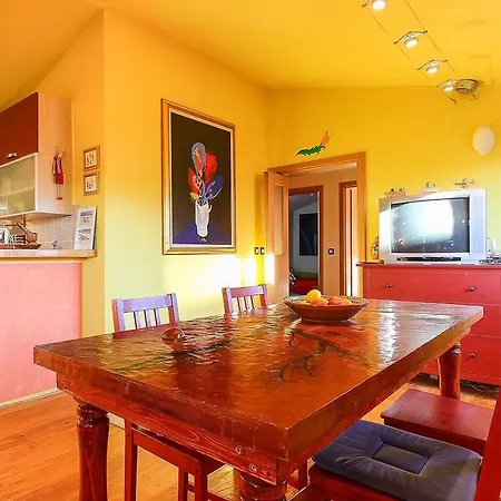 Pauletta Apartment Premantura